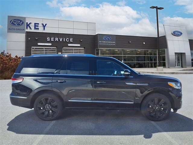 2023 Lincoln Navigator Reserve photo 3