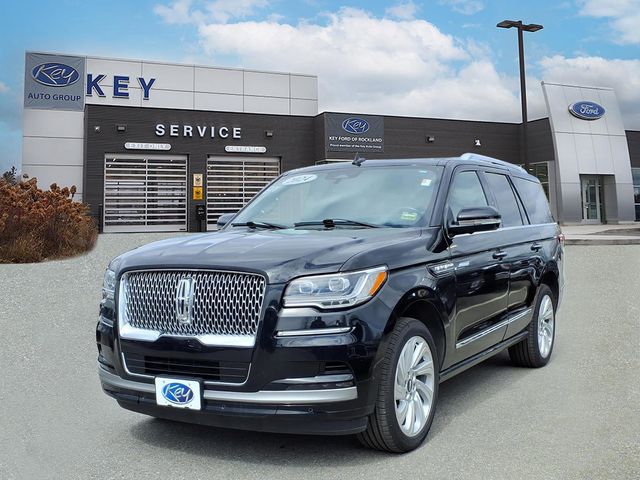 2024 Lincoln Navigator Premiere AWD's photo