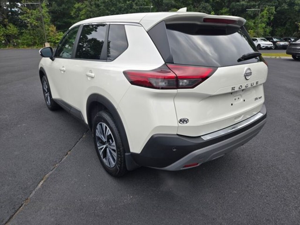 Used 2023 Nissan Rogue SV SUV