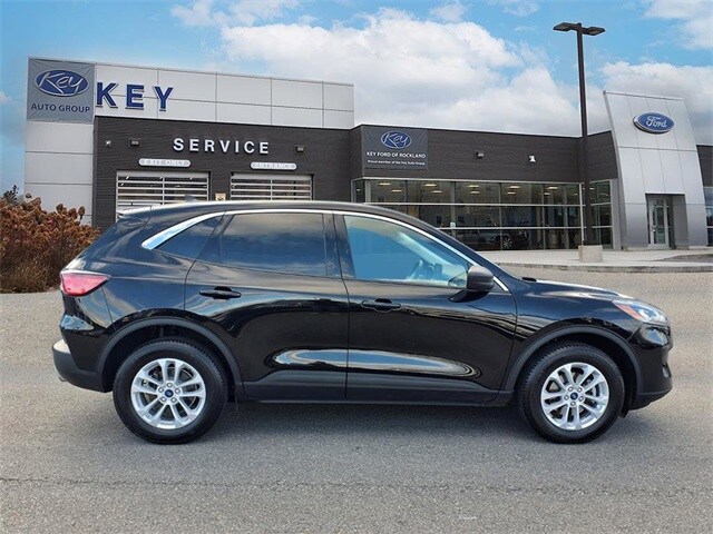 2022 Ford Escape SE photo 4