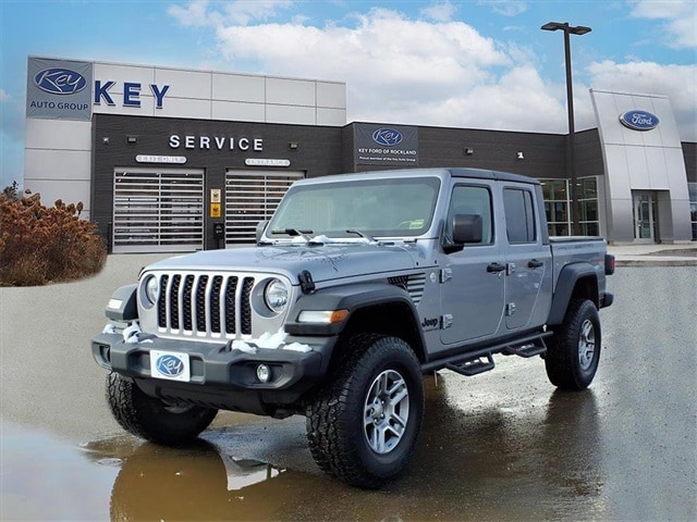 2020 Jeep Gladiator Truck 