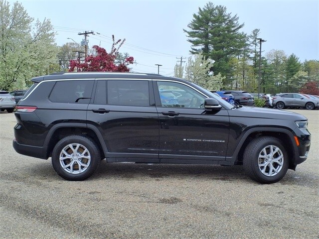 2021 Jeep Grand Cherokee Limited photo 2