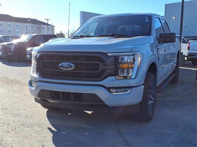 2023 Ford F-150 XLT's photo