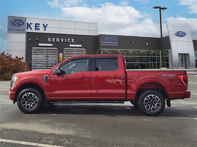 2022 Ford F-150 XLT photo 2