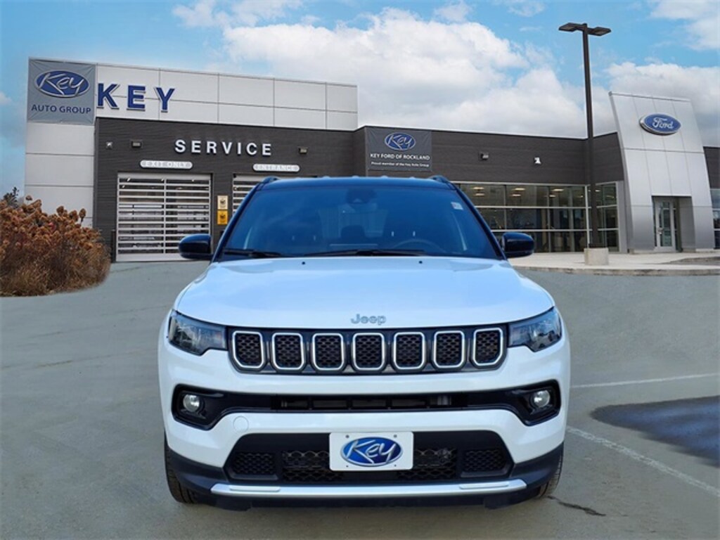 Used 2024 Jeep Compass Limited SUV