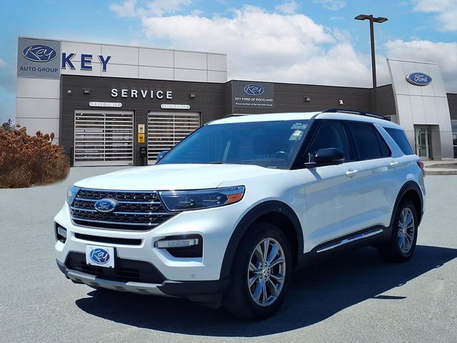 2022 Ford Explorer XLT 4WD's photo
