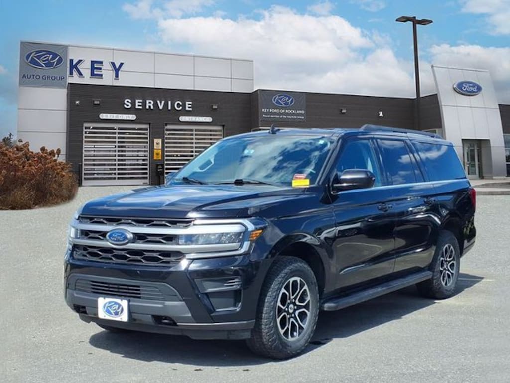 Used 2022 Ford Expedition Max XLT SUV