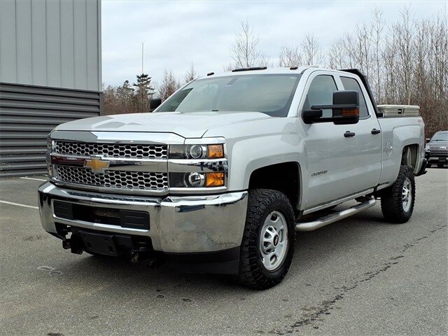 2019 Chevrolet Silverado 2500HD Work Truck's photo