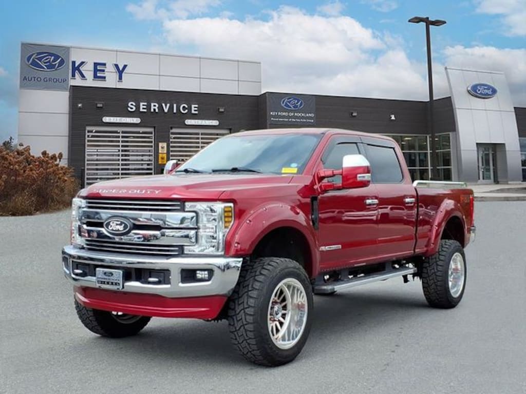 Used 2018 Ford F-250SD Lariat Truck