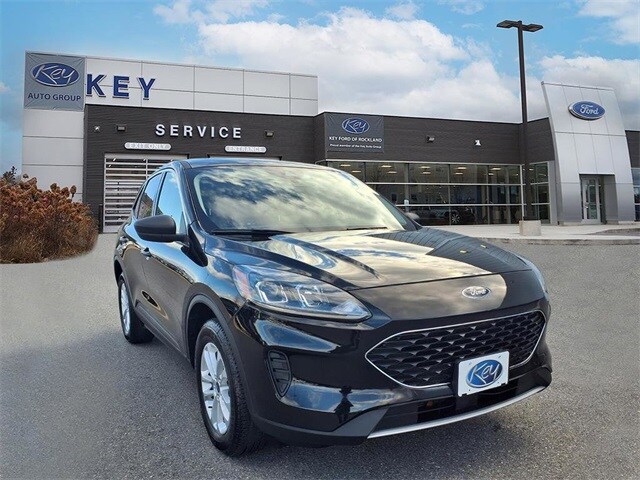 2022 Ford Escape SE photo 3