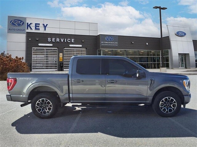 2023 Ford F-150 XLT photo 2