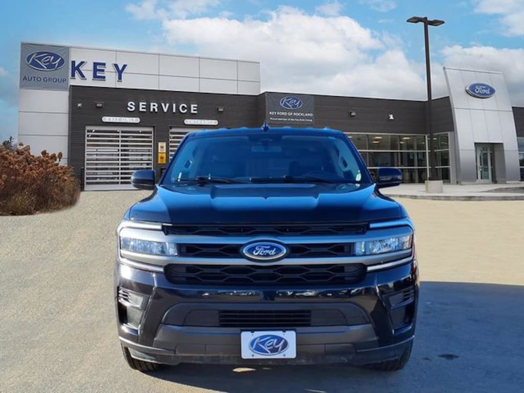 Used 2024 Ford Expedition XLT SUV