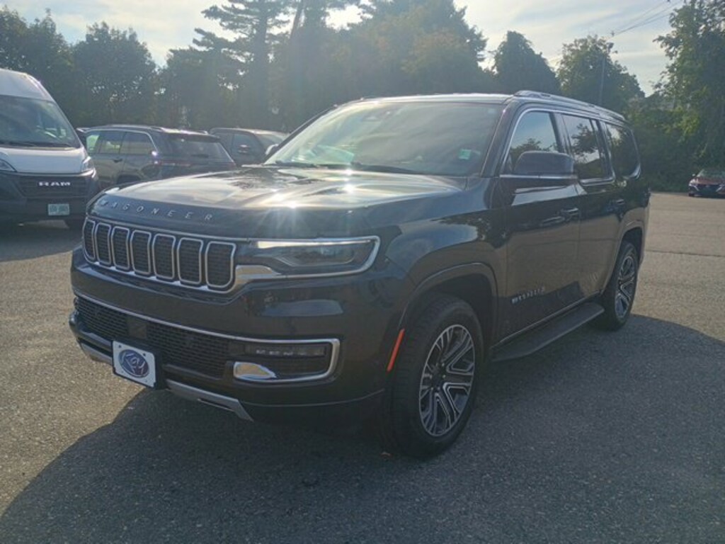 Used 2024 Jeep Wagoneer Series II SUV