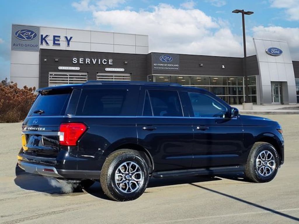 Used 2024 Ford Expedition XLT SUV
