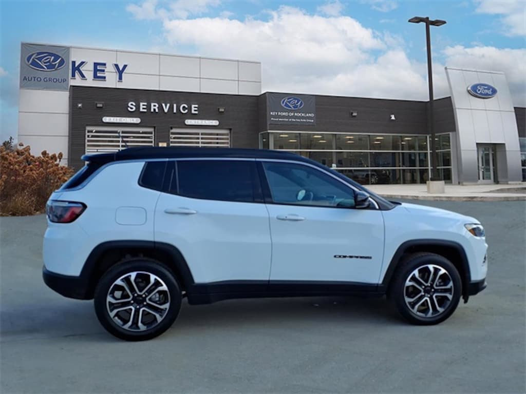 Used 2024 Jeep Compass Limited SUV