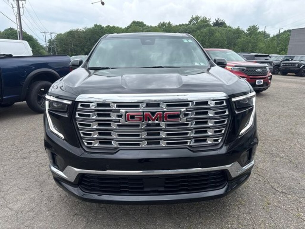 Used 2024 GMC Acadia Denali SUV
