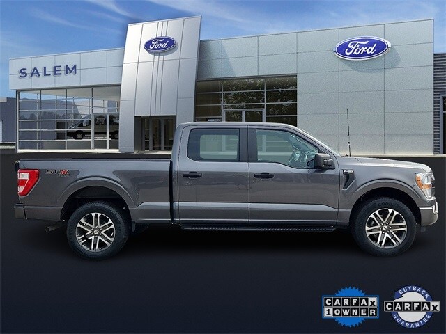 2022 Ford F-150 XL photo 2