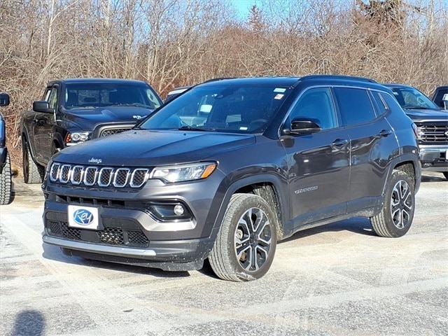 2023 Jeep Compass Limited's photo