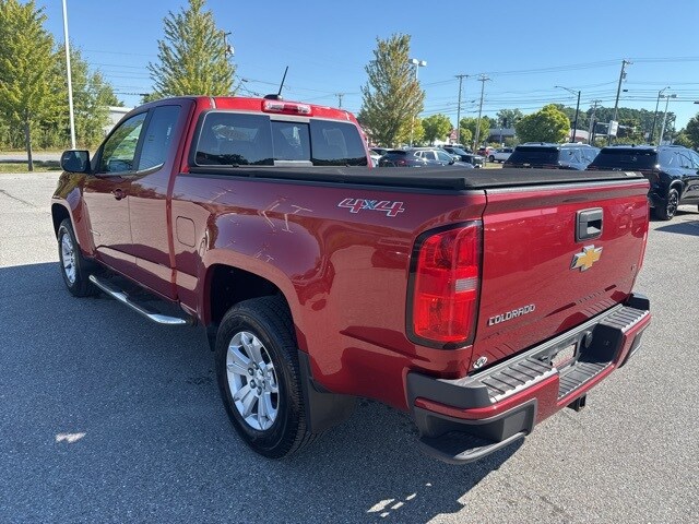 2016 Chevrolet Colorado LT photo 4