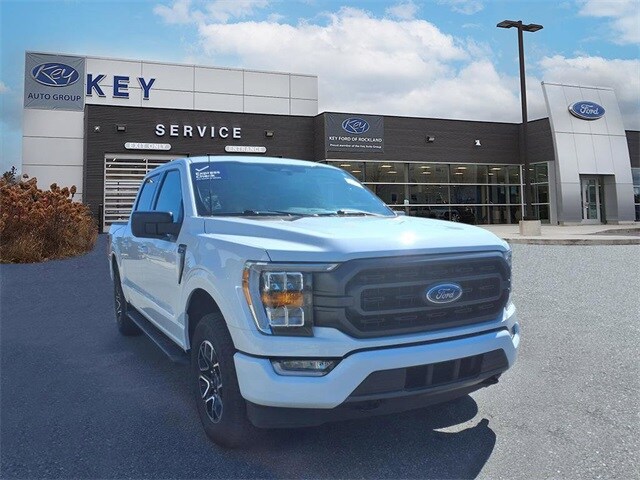 2023 Ford F-150 XLT photo 3