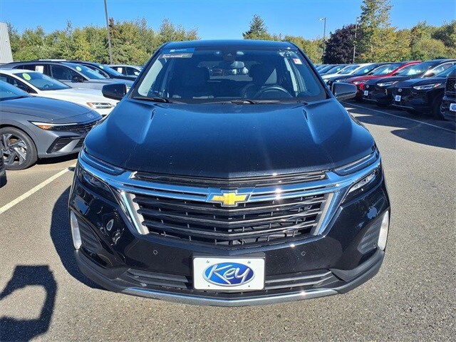 2023 Chevrolet Equinox LT photo 2