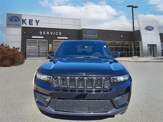 2024 Jeep Grand Cherokee Altitude X photo 2