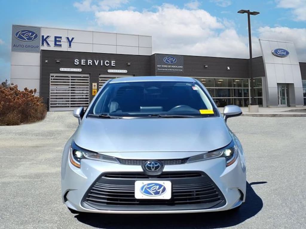 Used 2024 Toyota Corolla LE Sedan