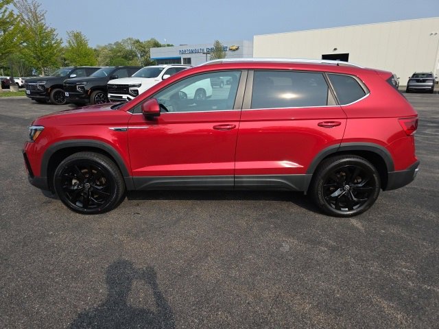Used 2022 Volkswagen Taos SE with VIN 3VVLX7B20NM045168 for sale in Portsmouth, NH