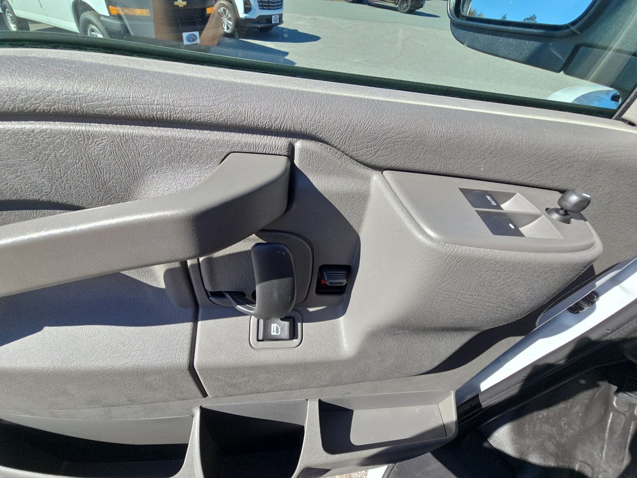 2025 Chevrolet Express Cargo Work Van - Photo 57