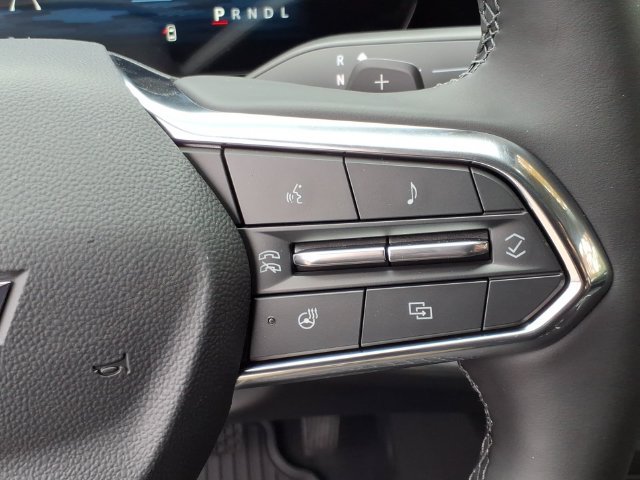 2027 Chevrolet Equinox LT - Photo 23