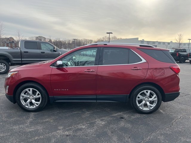 Used 2018 Chevrolet Equinox Premier with VIN 2GNAXMEVXJ6252138 for sale in Portsmouth, NH