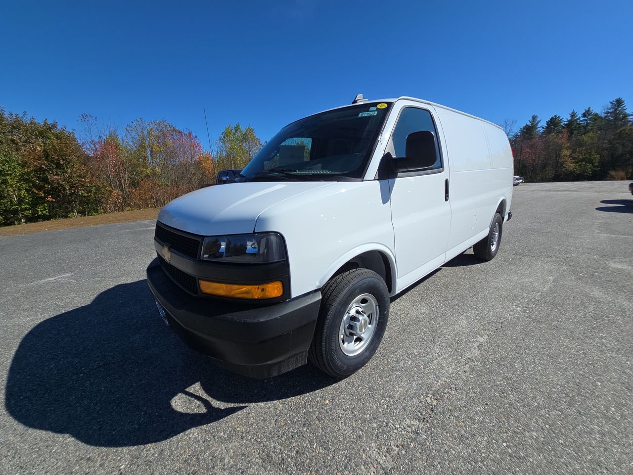 2025 Chevrolet Express Cargo Work Van - Photo 44