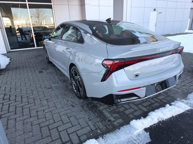 2025 Kia K5 GT-Line photo 2