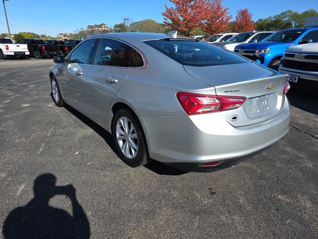 2022 Chevrolet Malibu 1LT photo 3
