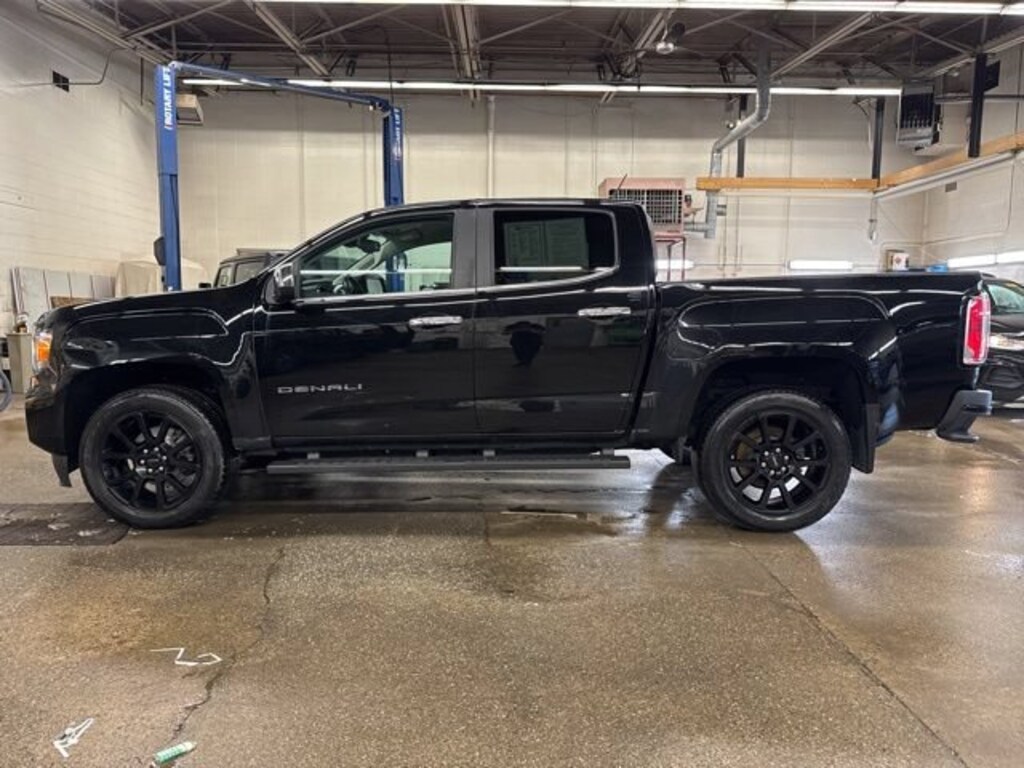 Used 2022 GMC Canyon Denali Truck
