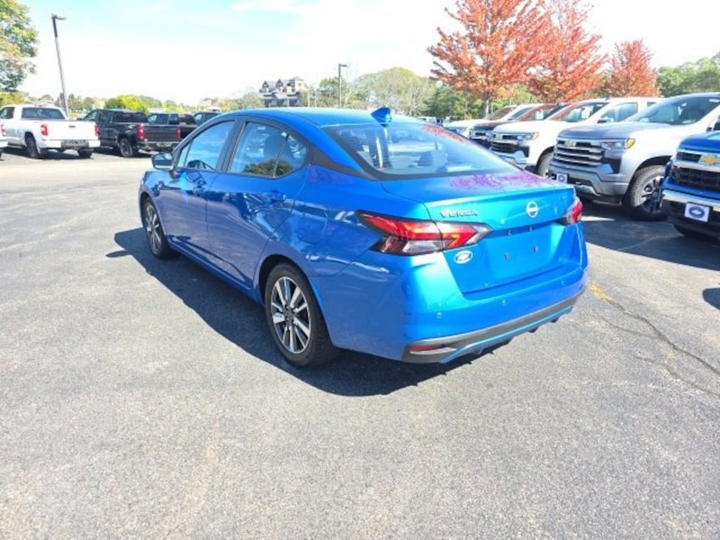 Used 2023 Nissan Versa SV