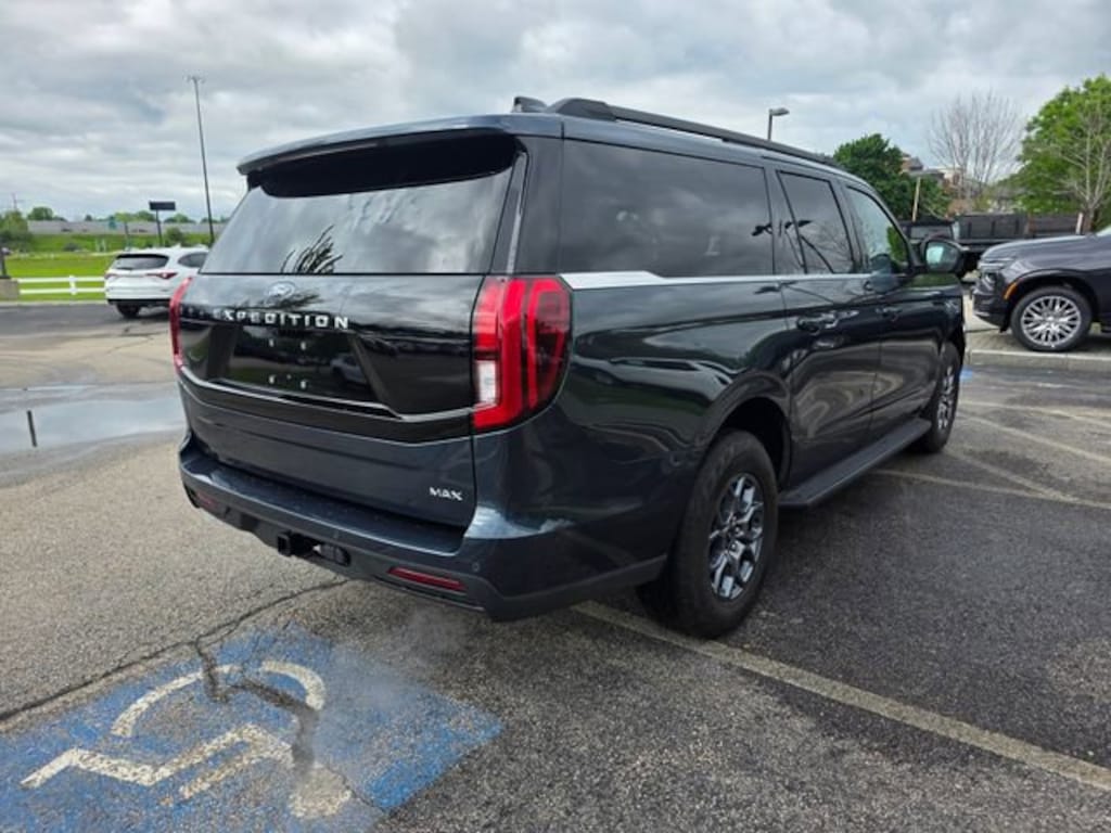 Used 2025 Ford Expedition Max XL MAX SUV