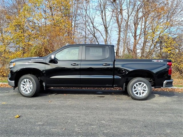 2026 Chevrolet Silverado 1500 LT photo 3
