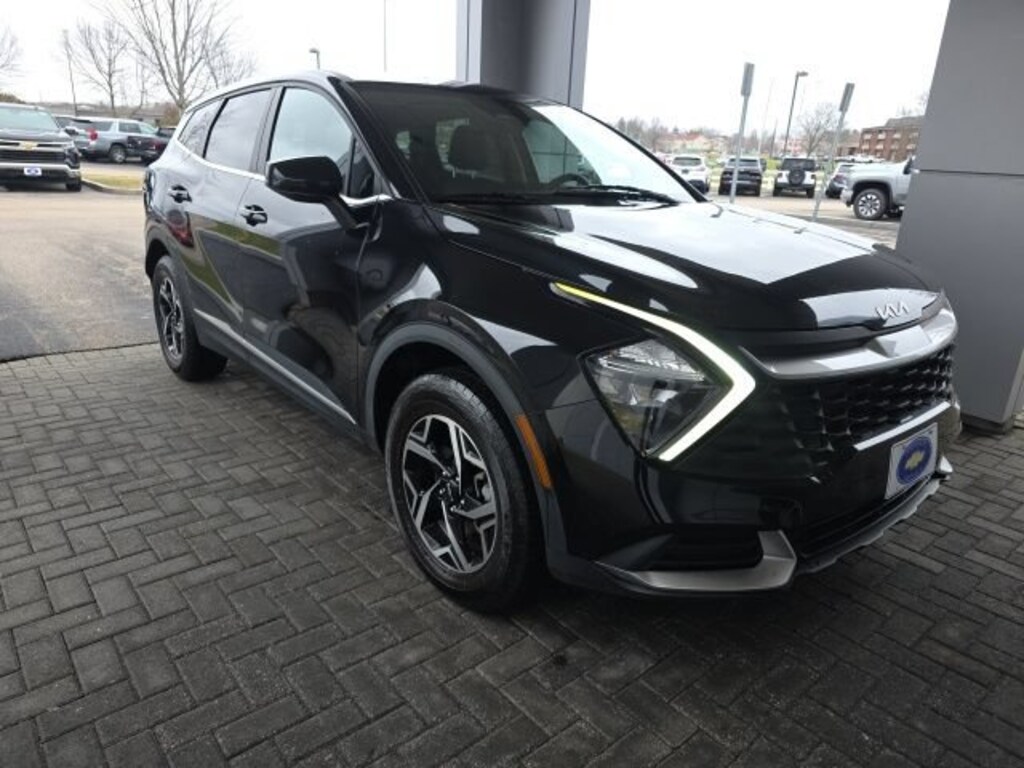 Used 2023 Kia Sportage LX SUV