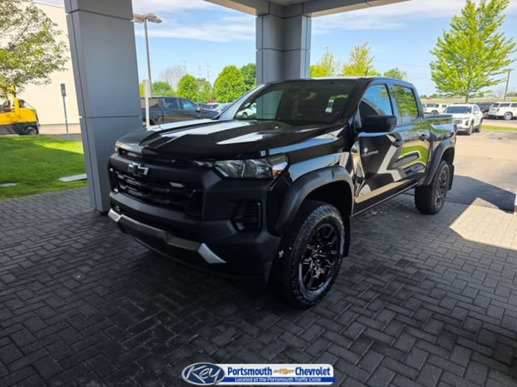 Used 2024 Chevrolet Colorado Trail Boss Truck