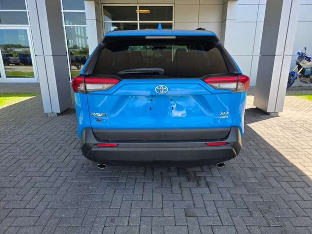 Used 2019 Toyota RAV4 XLE Premium SUV