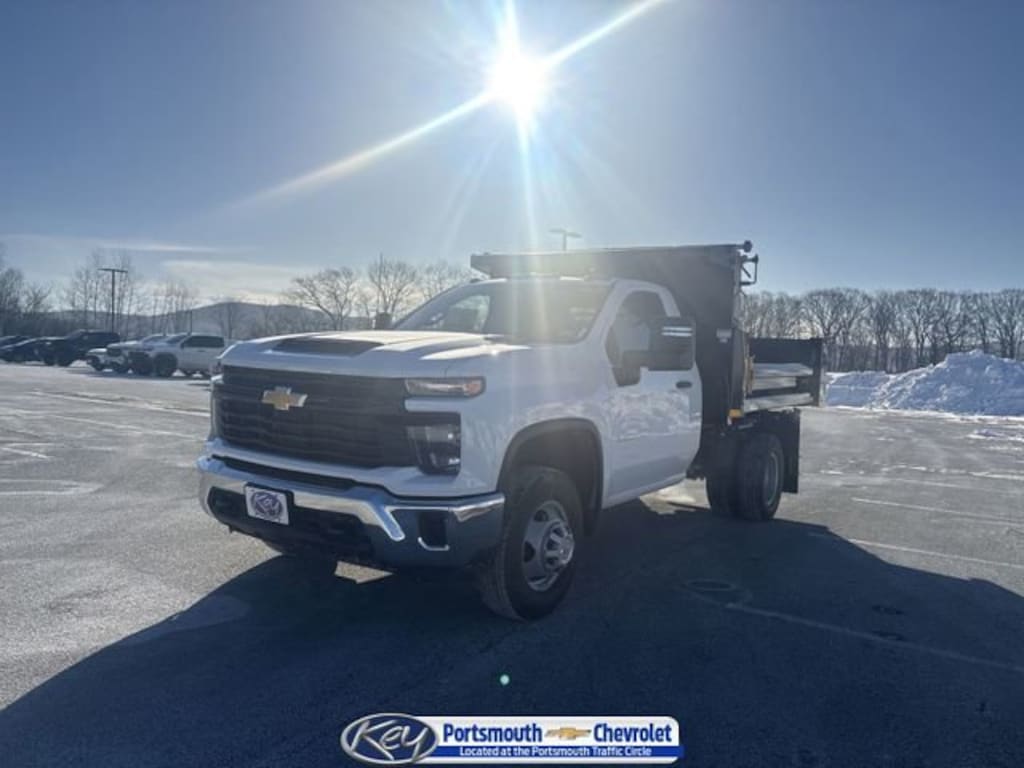 New 2026 Chevrolet Silverado 3500 HD Chassis Cab Work Truck Truck