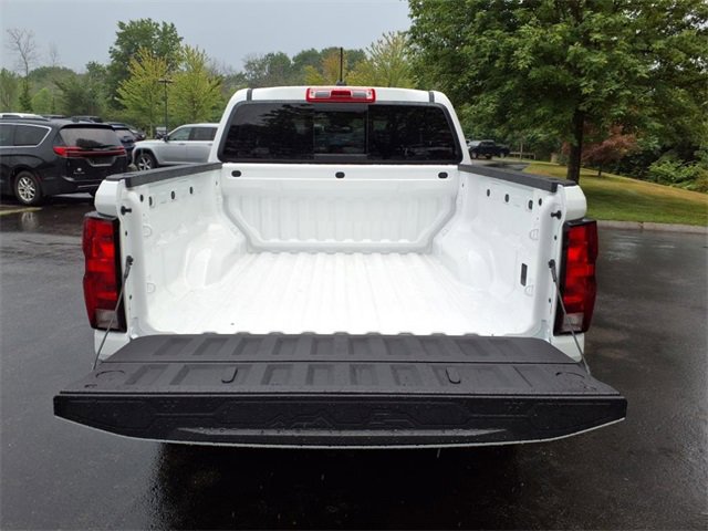 2026 Chevrolet Colorado LT photo 4