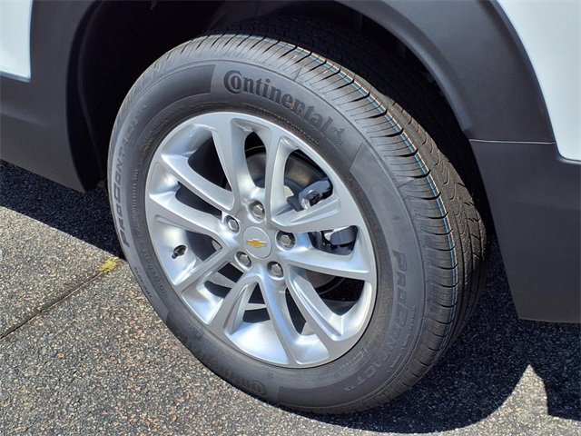 2026 Chevrolet Trailblazer LS photo 2