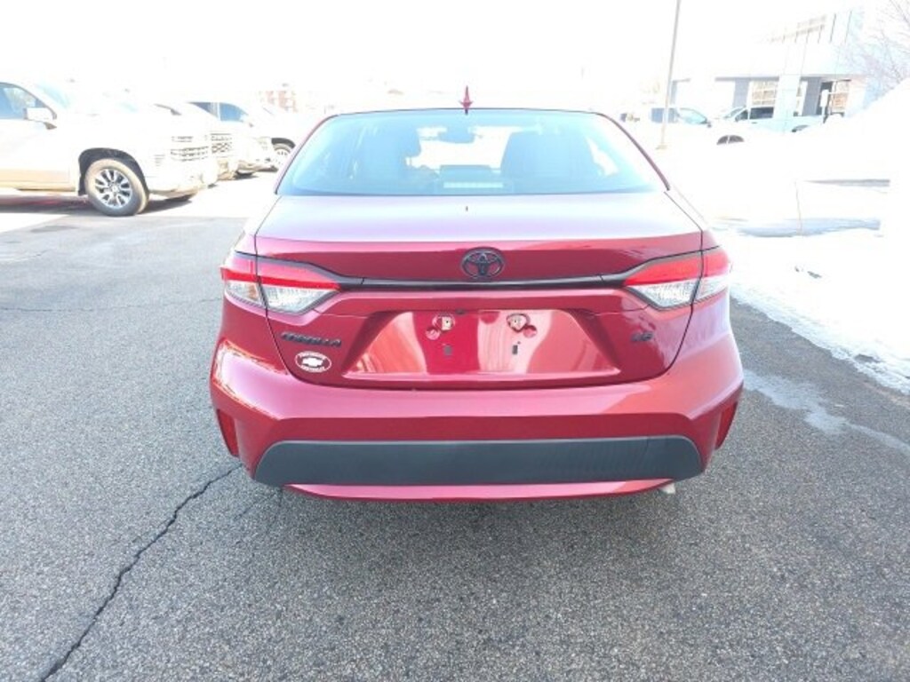 Used 2022 Toyota Corolla LE Sedan