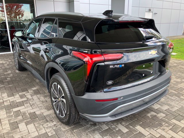 Used 2024 Chevrolet Blazer EV LT with VIN 3GNKDBRJ7RS192552 for sale in Portsmouth, NH