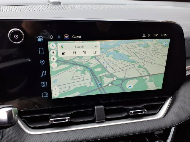 2027 Chevrolet Equinox LT - Photo 18