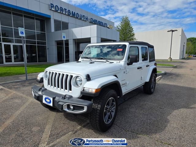 2023 Jeep Wrangler Sahara's photo