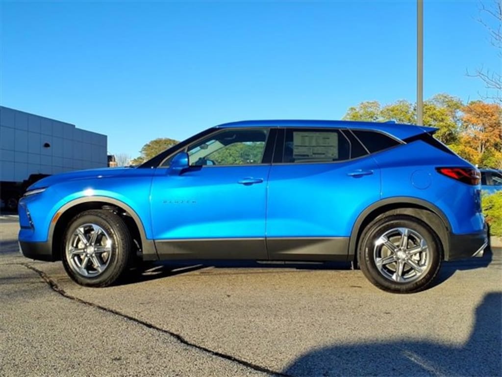 New 2025 Chevrolet Blazer 2LT SUV