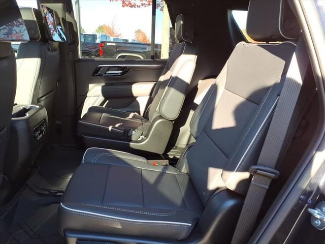 2026 Chevrolet Tahoe Premier - Photo 11